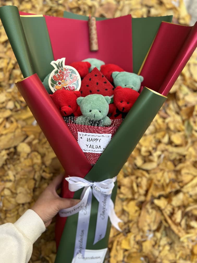 قیمت دسته گل خرسی پولیشی یلدا